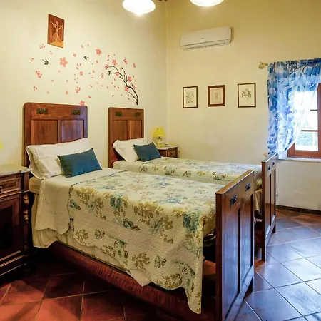 Lovely In With Wifi Holiday home Gambassi Terme