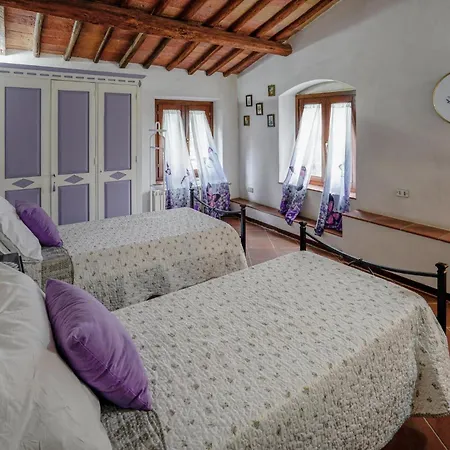 Lovely In With Wifi Holiday home